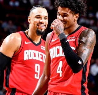 NBA西部半决赛战火箭队比赛令人期待，双方实力强弱对比尚待观察的简单介绍